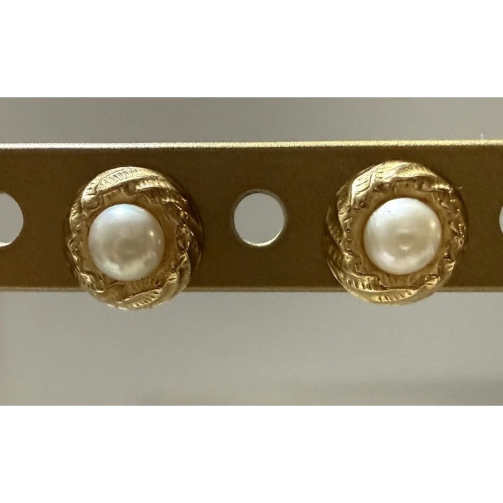 14k Gold Round Natural Pearl Stud Earrings Marked Pierced No Backs